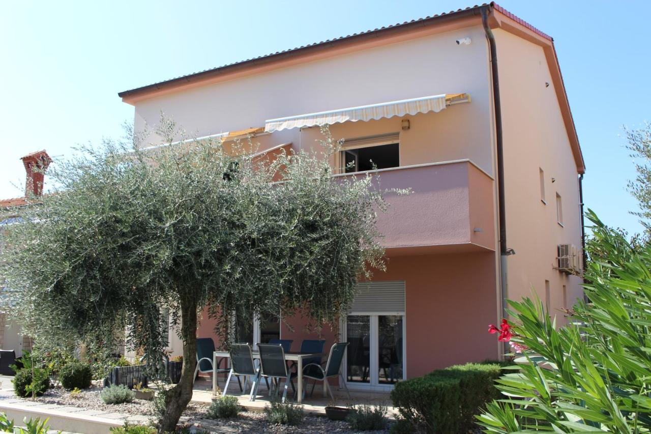מדולין Filipovic Apartmani מראה חיצוני תמונה