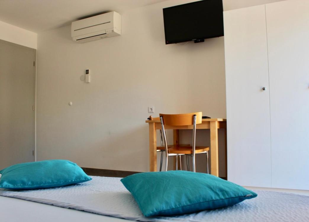 מדולין Filipovic Apartmani מראה חיצוני תמונה