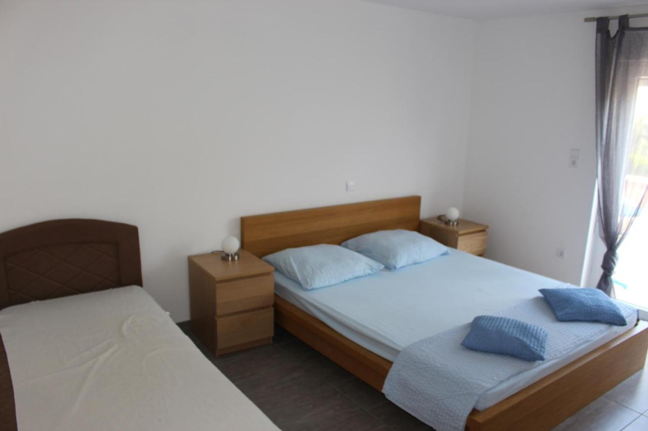 מדולין Filipovic Apartmani מראה חיצוני תמונה