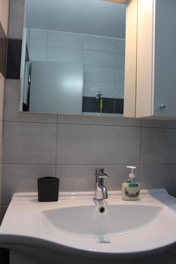 מדולין Filipovic Apartmani מראה חיצוני תמונה