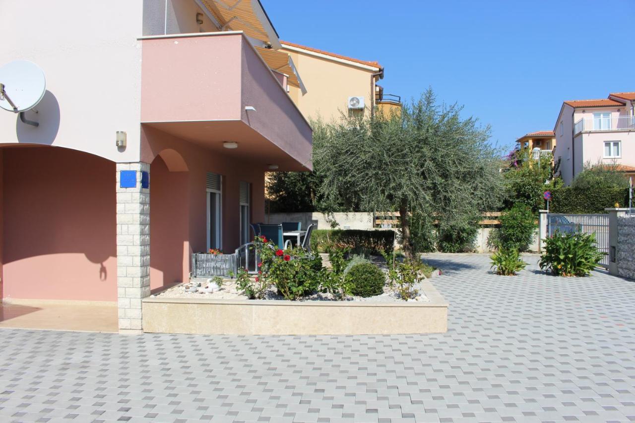מדולין Filipovic Apartmani מראה חיצוני תמונה